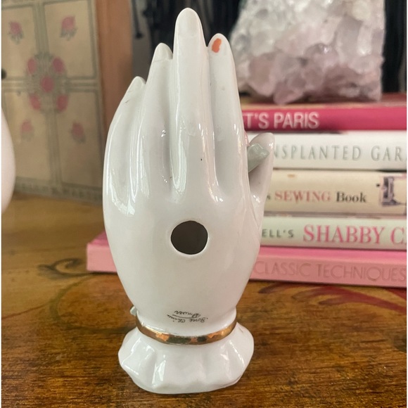 Vintage THAMES CHINA Pink & Gold Floral Porcelain Hand Ring/Pins/Trinket - Picture 6 of 7